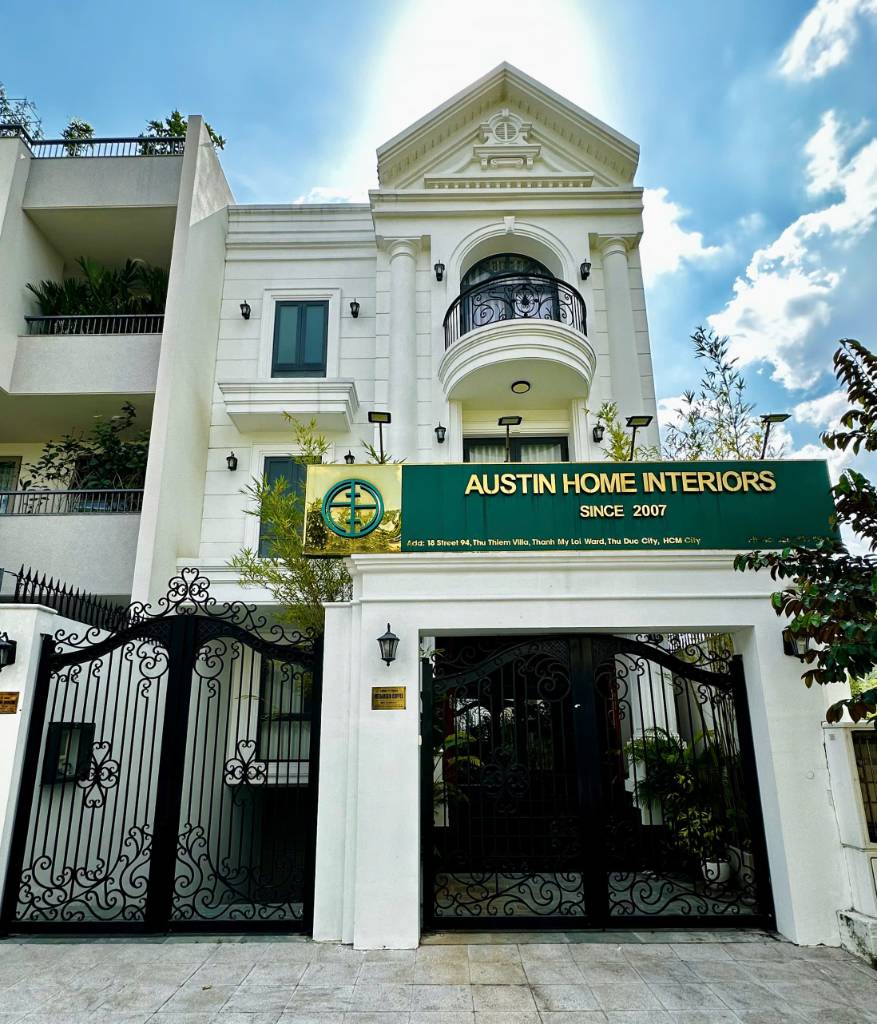 Bán biệt thự Nguyễn Thành Ý Quận 1, DT 12x15m CN 180m2, 3 tầng kinh doanh, giá 50 tỷ