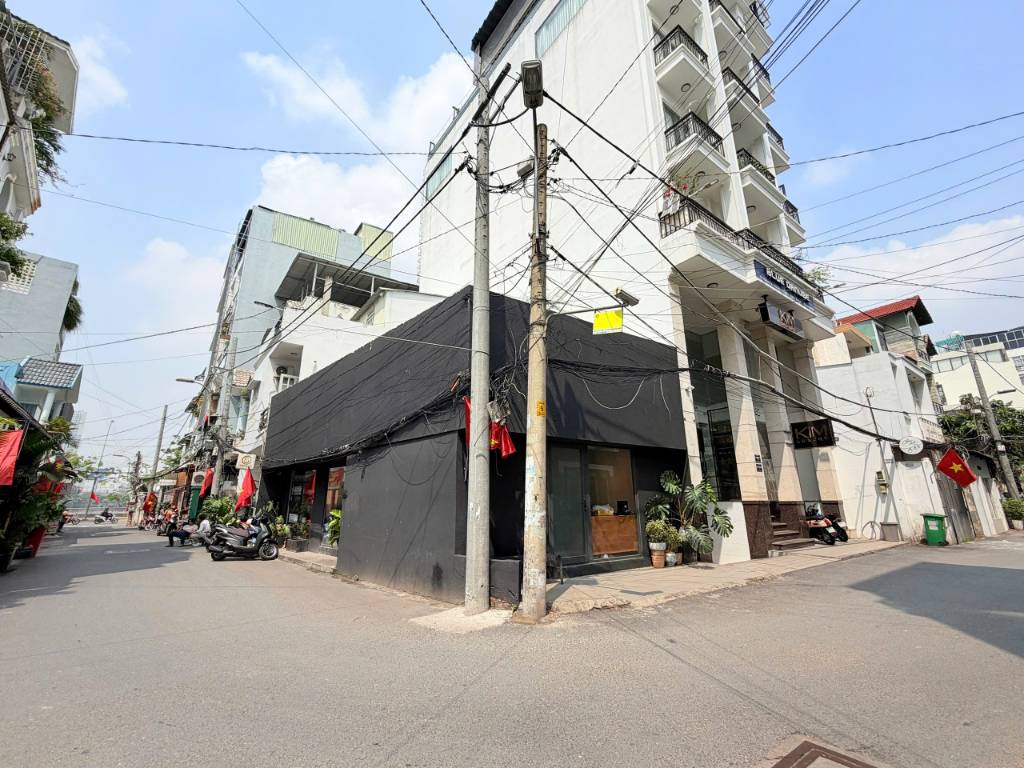 Bán đất góc 2 mặt tiền Thảo Điền view sông Sài Gòn, dt 112m2, nhà c4, giá 33 tỷ