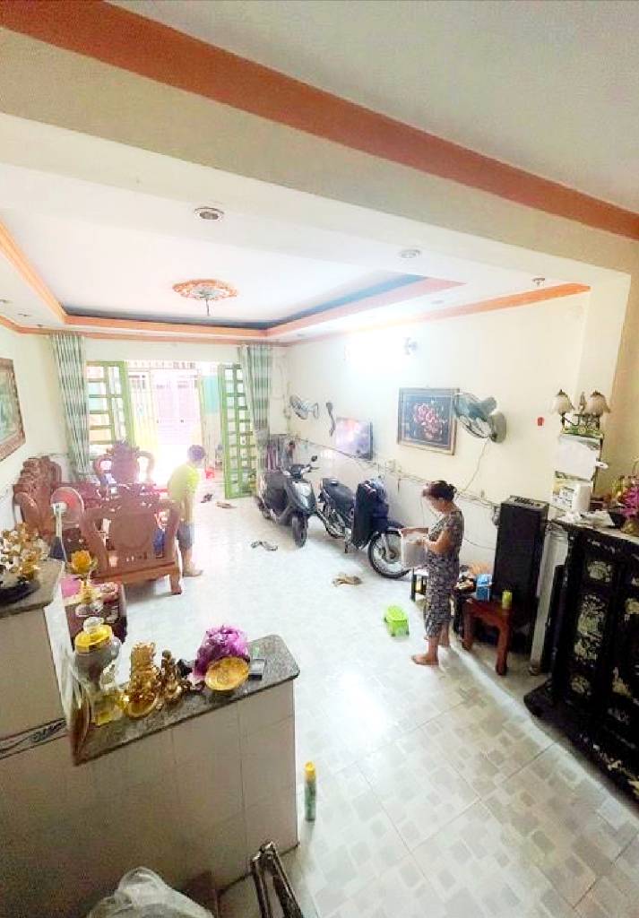 Bán nhà riêng Lê Đình CẩnBình Tân 56m2 4 phòng ngủ giá 4,9 tỷ, full nt