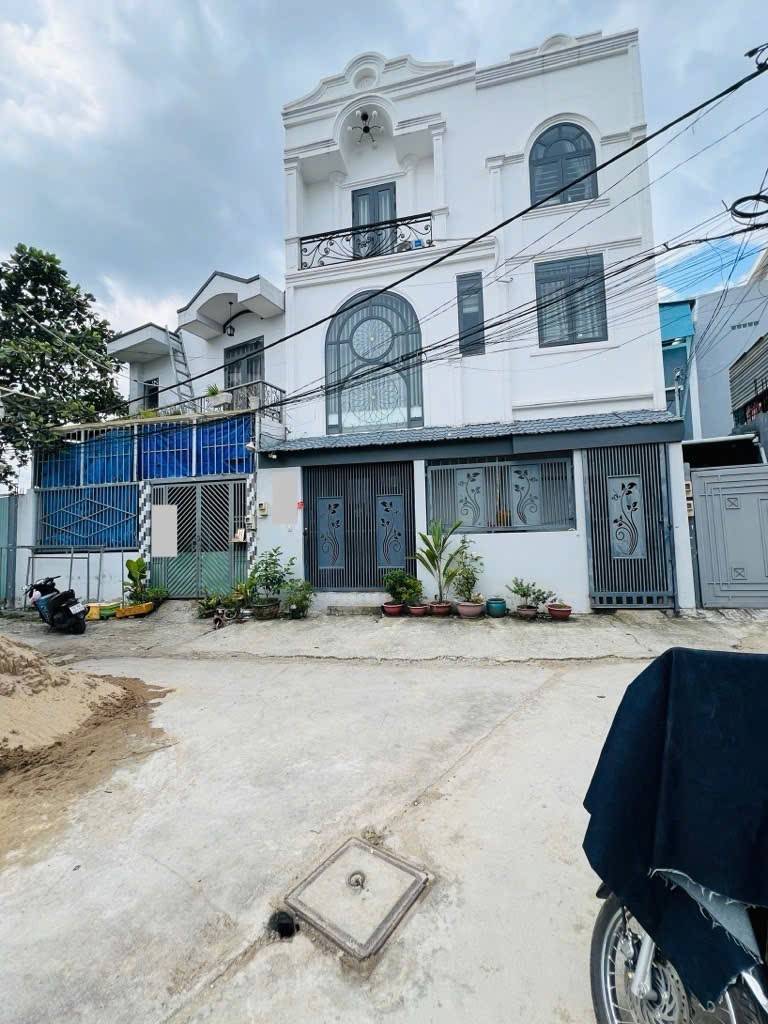 Bán nhà hẻm ô tô Võ Văn Kiệt An Lạc Bình Tân 56m2 2 tầng 3 phòng ngủ, giá 6 tỷ