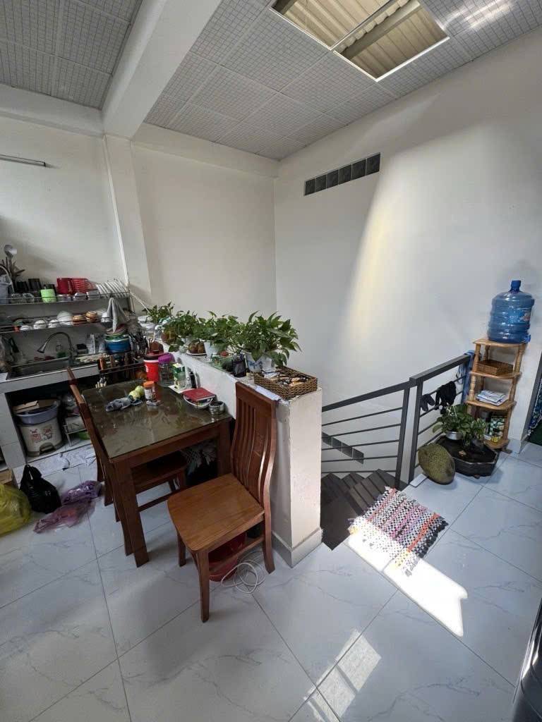 Bán nhà Hồ Học Lãm, An Lạc, đầy đủ tiện nghi sống, giá chỉ 5.6 tỷ