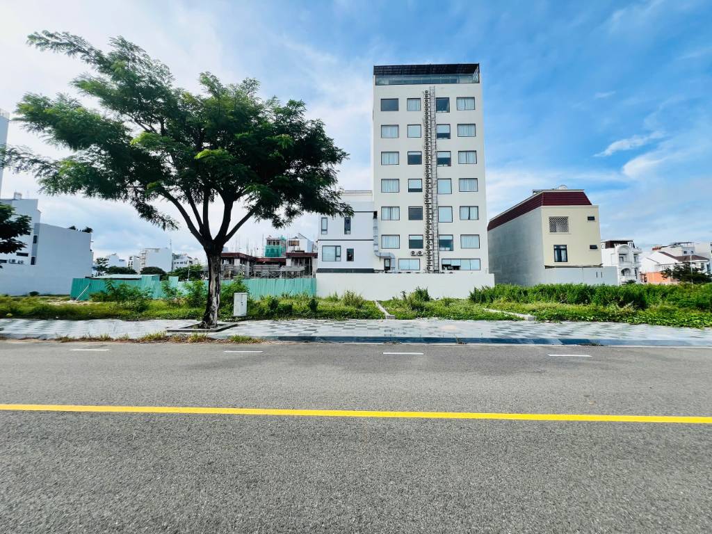Bán đất mặt tiền Ocean Dunes, Phan Thiết, DT 200m2 giá 15.5 tỷ sổ hồng riêng