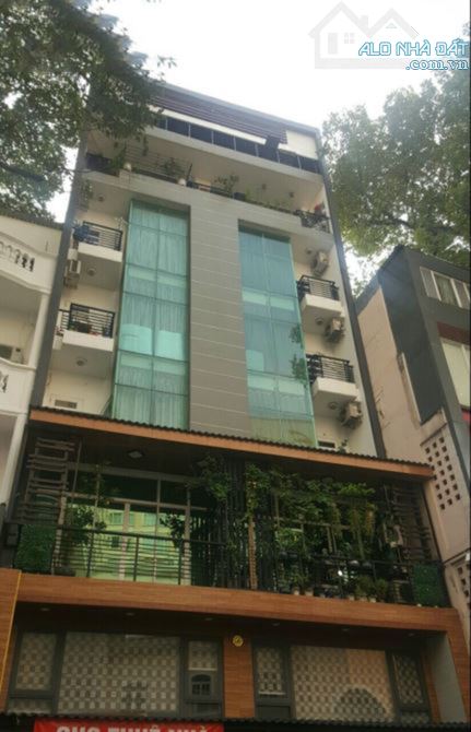 Bán Tòa Văn Phòng Mặt Phố Cửa Nam, Hoàn Kiếm DT 230m2, 9T, MT 9,3m, Giá Cực Rẻ