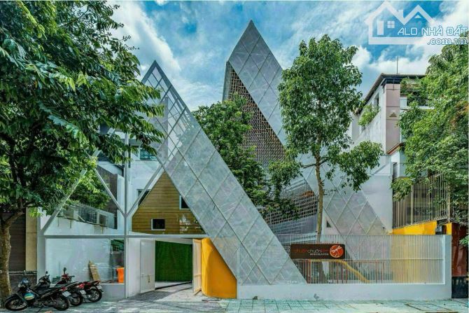 BÁN BIỆT THỰ HXH CAO THẮNG - PHƯỜNG 5, QUẬN 3 - 13m x 18m (232m²) - KHU VỰC DÂN TRÍ CAO