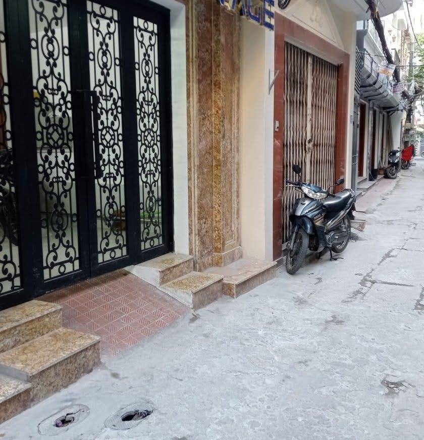 Bán chung cư mini Tân Mai 66m2, 7 tầng, 20 phòng, giá 15 tỷ, Roi 1,1 Tỷ/Năm (6,5%)