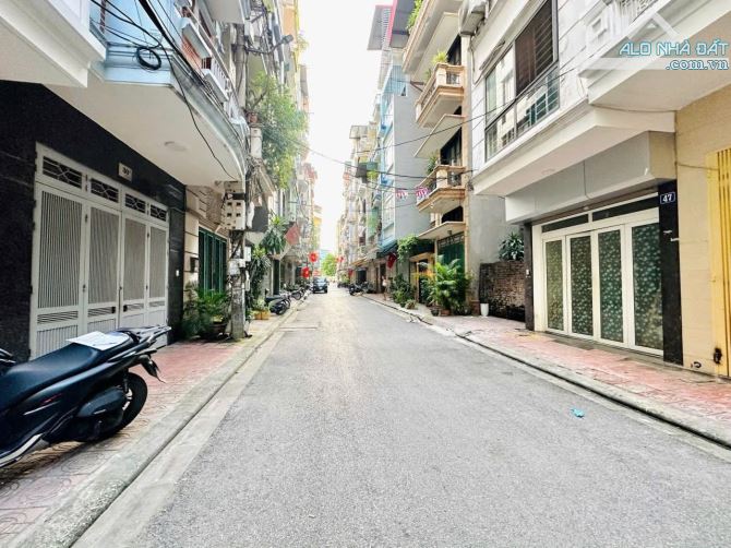 BÁN NHÀ THANH XUÂN, 121M2 9TẦNG THANG MÁY, VỈA HÈ OTO TRÁNH KINH DOANH, 47.XTỶ