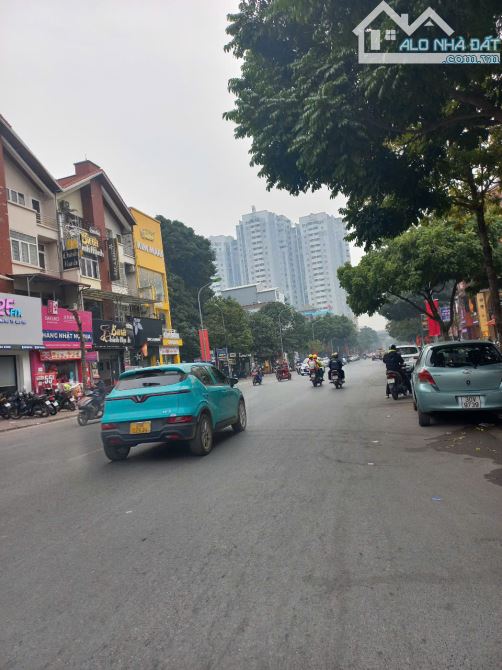 BÁN NHÀ MỖ LAO HÀ ĐÔNG, 79M2 MT4.5, GẦN PHỐ GẦN HỒ, VỈA HÈ OTO TRÁNH KINH DOANH, 24.X TỶ