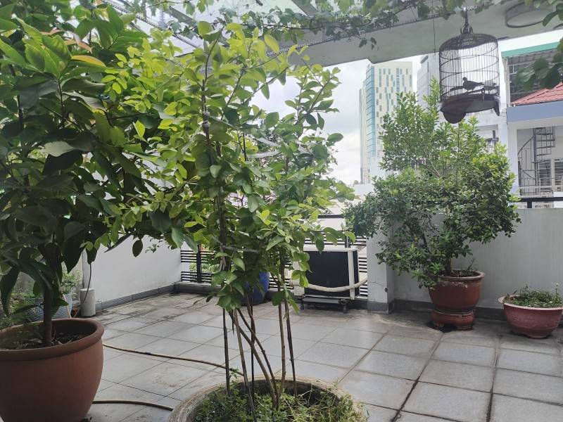 Hiếm có, bán nhà Bùi Hữu Nghĩa, Bình Thạnh, 6.1x15m, 4 tầng, chỉ 18 tỷ