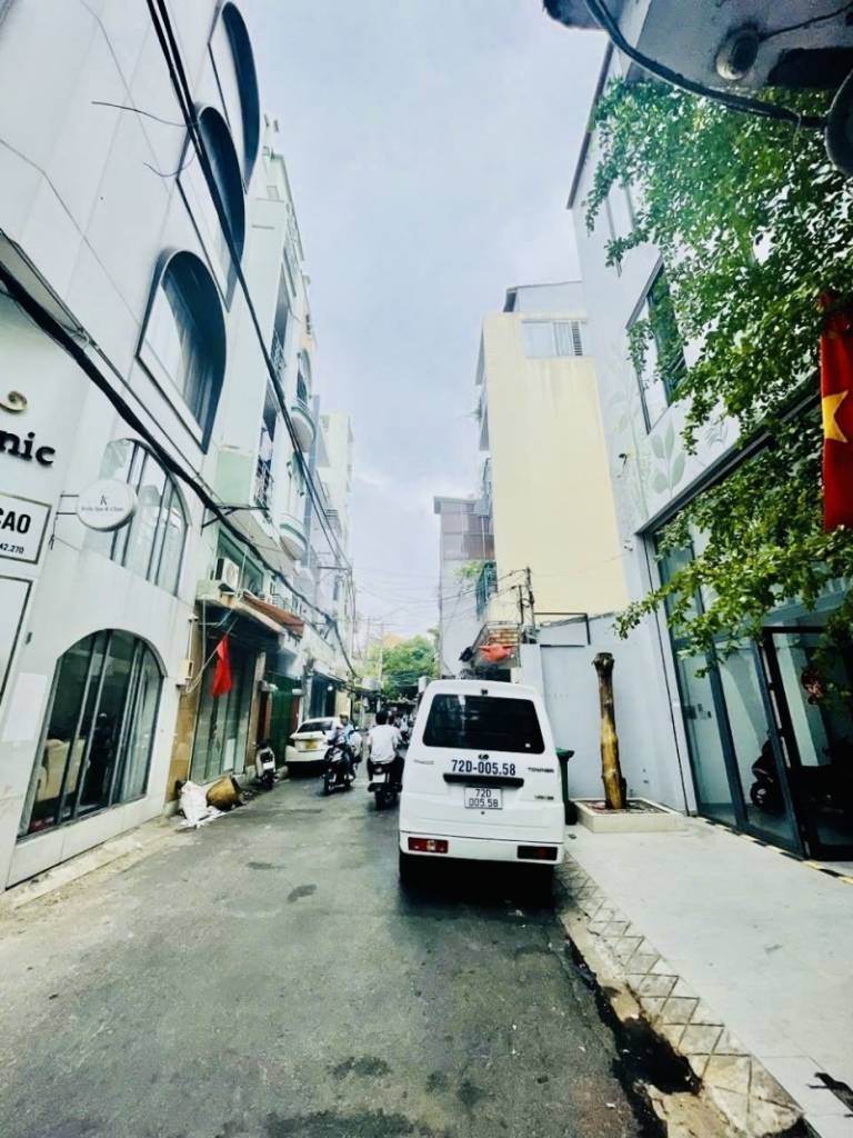 Bán nhà Lê Văn Sỹ, Phú Nhuận, 5x20.5m, 2 tầng, chỉ 14 tỷ