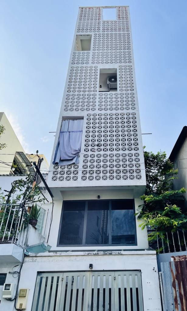 Hạ mạnh, bán nhà Bùi Hữu Nghĩa, Bình Thạnh, 43m2, 6 tầng, chỉ 10.3 tỷ