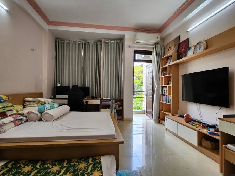 Bán nhà Xô Viết Nghệ Tĩnh, Bình Thạnh, 4.3x18m, 4 tầng, chỉ 16.8 tỷ