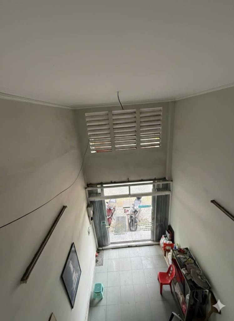 Bán nhanh nhà mặt tiền Điện Biên Phủ, Bình Thạnh, 40m2, 4 tầng, về 16.5 tỷ
