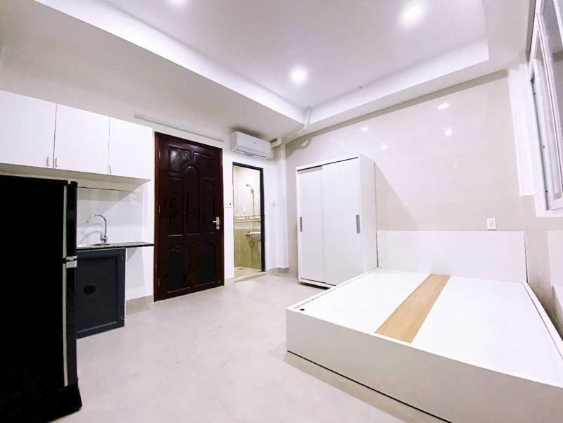 Hạ giá, bán nhà mặt tiền Phan Tây Hồ,Phú Nhuận, 4.15x10.3m, 4 tầng, còn 10.5 tỷ