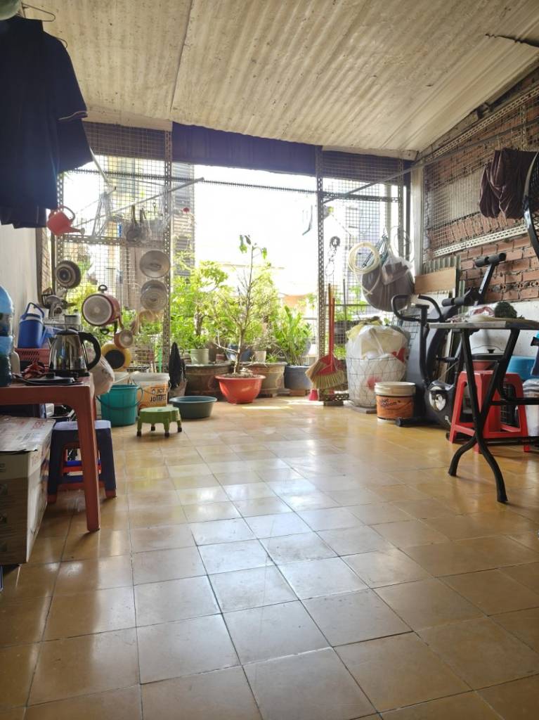 Bán nhà mặt tiền Huỳnh Văn Bánh, Phú Nhuận, 56m2, 3 tầng, chỉ 18.7 tỷ