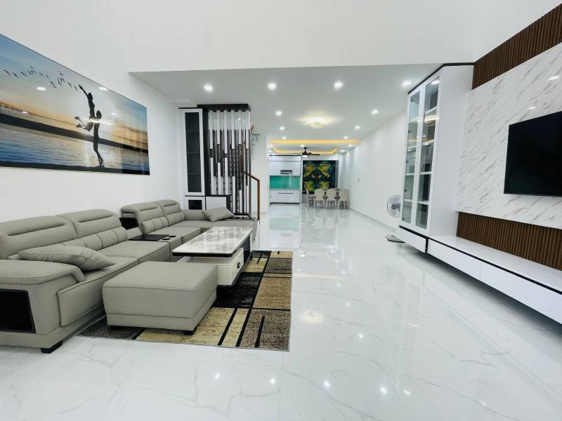 Bán nhà Chu Văn An, Bình Thạnh, 4.9x18m, 2 tầng, về 12 tỷ