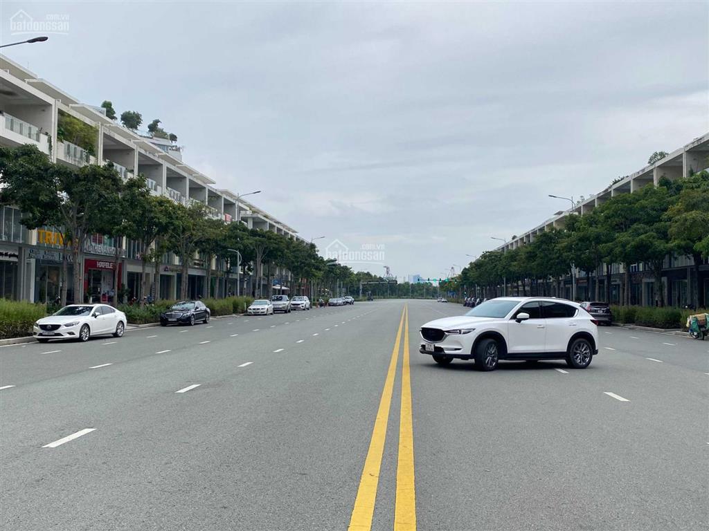 Bán gấp shophouse sarica lõi thủ thiêm, giá 45 tỷ