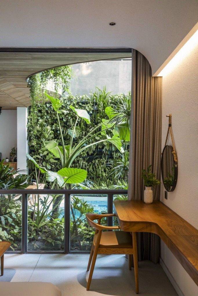 Bán biệt thự sân vườn Hồ Hảo Hớn Quận 1 310m2 27 phòng đang cho thuê 500 triệu/tháng