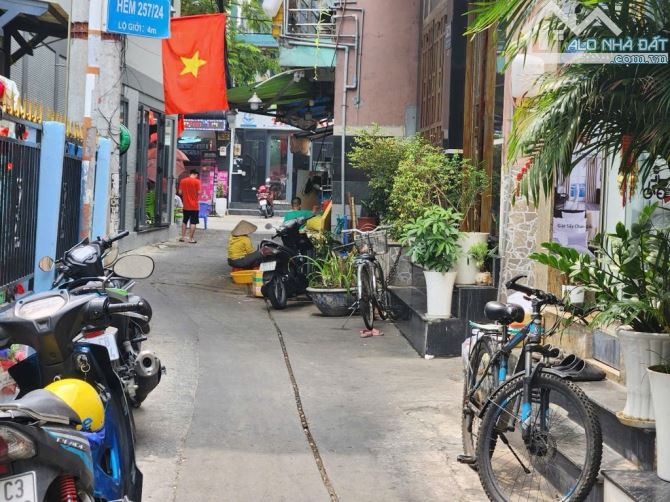 CHDV 4 tầng, Nguyễn Thị Thập, 200m2sd - 8 phòng, full nội thất - dòng tiền 50tr/ tháng.
