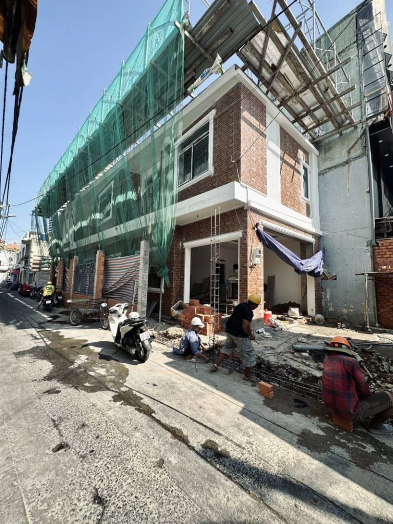 Hàng ngộp, bán nhà mặt tiền Nguyễn Văn Lạc, Bình Thạnh, 8.6x29m, 4 tầng, chỉ 30 tỷ