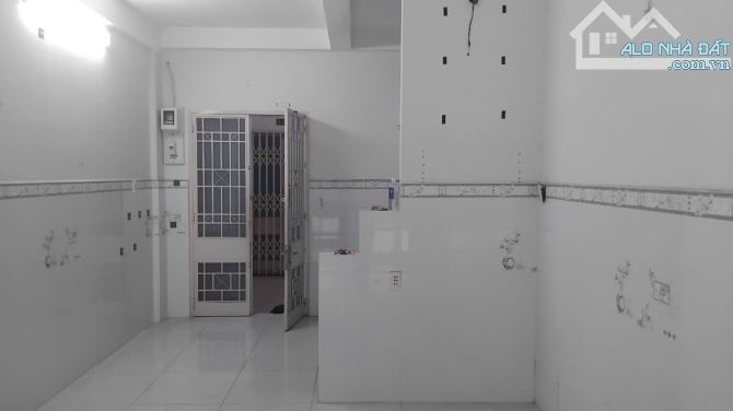 BÁN CĂN HỘ CHUNG CƯ TẢN ĐÀ QUẬN 5 - 63M2 - 2 PHÒNG NGỦ - TẦNG THẤP - GẦN ĐẠI HỌC Y