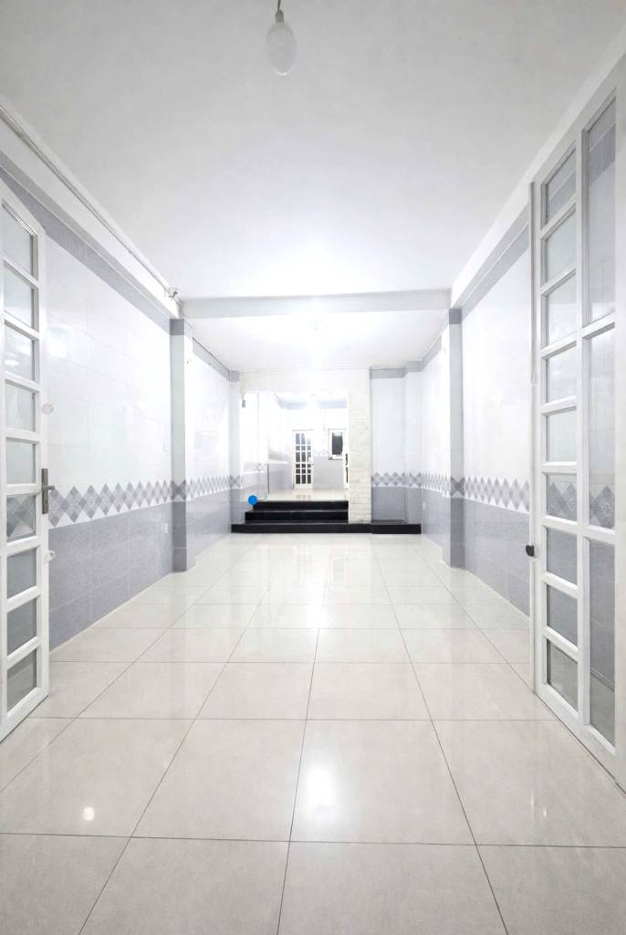 Bán nhà MT khu Nam Hùng Vương, Bình Tân, 3 tầng 4PN, đường nhựa thông, 80m2 nhỉnh 6 tỷ