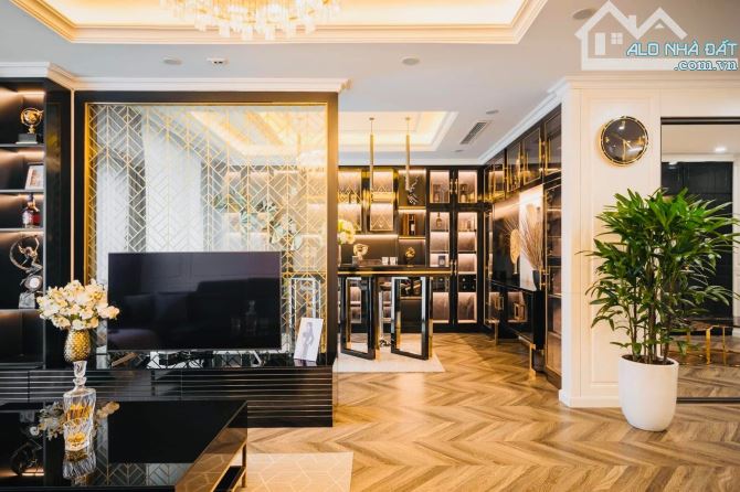 BÁN CĂN HỘ CHUNG CƯ SHUNSHINE GẢDEN, TOÀ G1 HÀNG XÓM TIMECITY,TẦNG TRUNG 140M2 GIÁ 10 TỶ