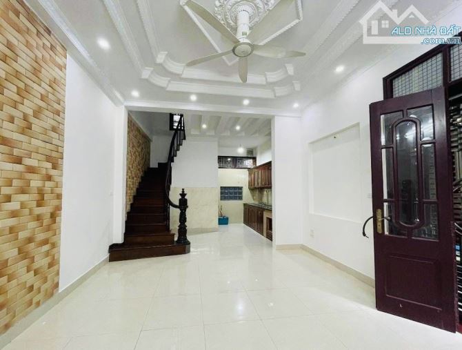 📍 NHÀ HOÀNG HOA THÁM - Dân Xây - 39M2 - Nhỉnh 8 TỶ💰