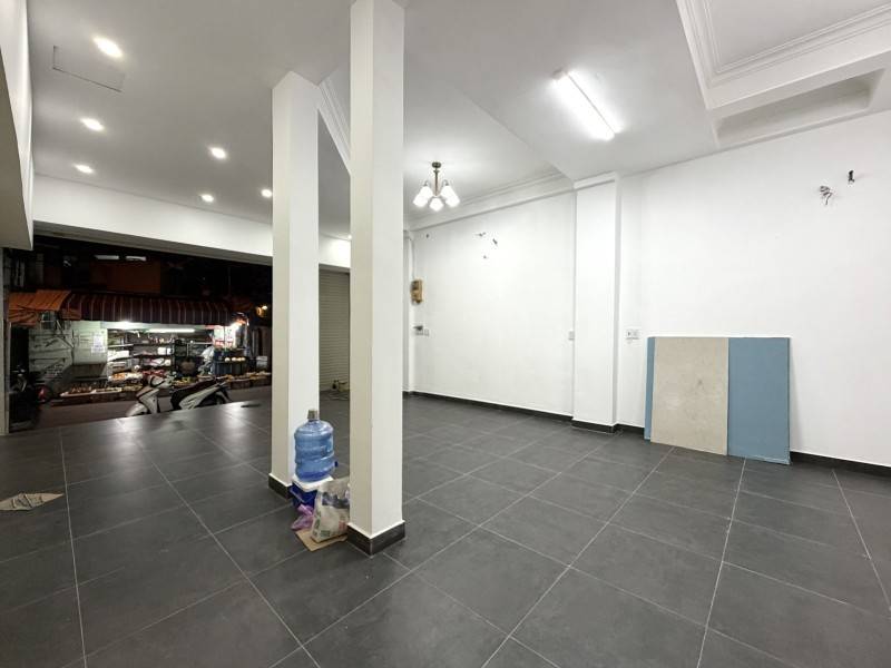 Bán nhà Nguyễn Văn Thương, Bình Thạnh, 5.6x11m, 3 tầng, giá 11 tỷ