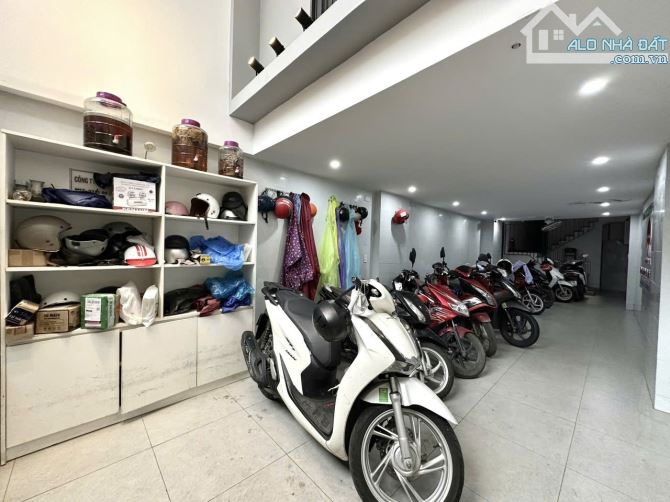 CHDV 14 PHÒNG BÌNH THẠNH - 110M2 A4 - 5 TẦNG KTS THIẾT KẾ - HXH TRẢI NHỰA - 15 TỶ