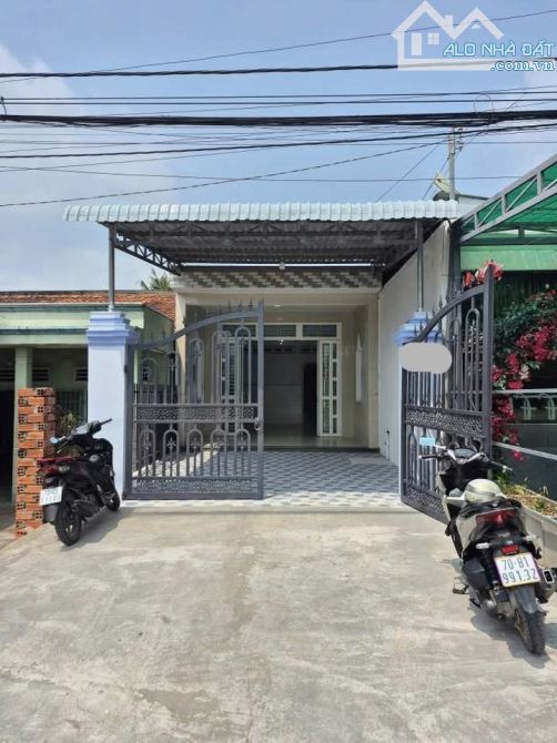 Bán Gấp, nhà cấp 4 đường Nguyễn Văn Khạ - TT Củ Chi, 80m2, Sổ riêng , 710 Triệu