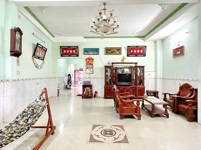 Bán nhà mặt tiền Bùi Minh Trực Quận 8, dt 186m2 4 tầng nở hậu kinh doanh giá 23.5 tỷ