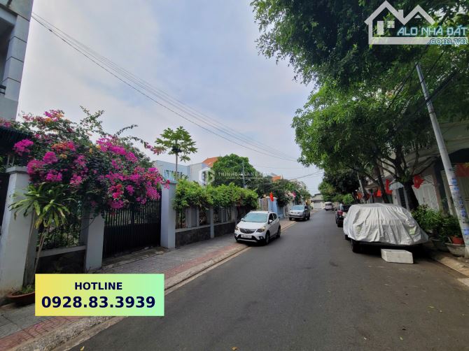 Bán biệt thự sân vườn khu nội bộ đường Phan Đăng Lưu Phường 3, 608m2 ngang 14m_38 tỷ