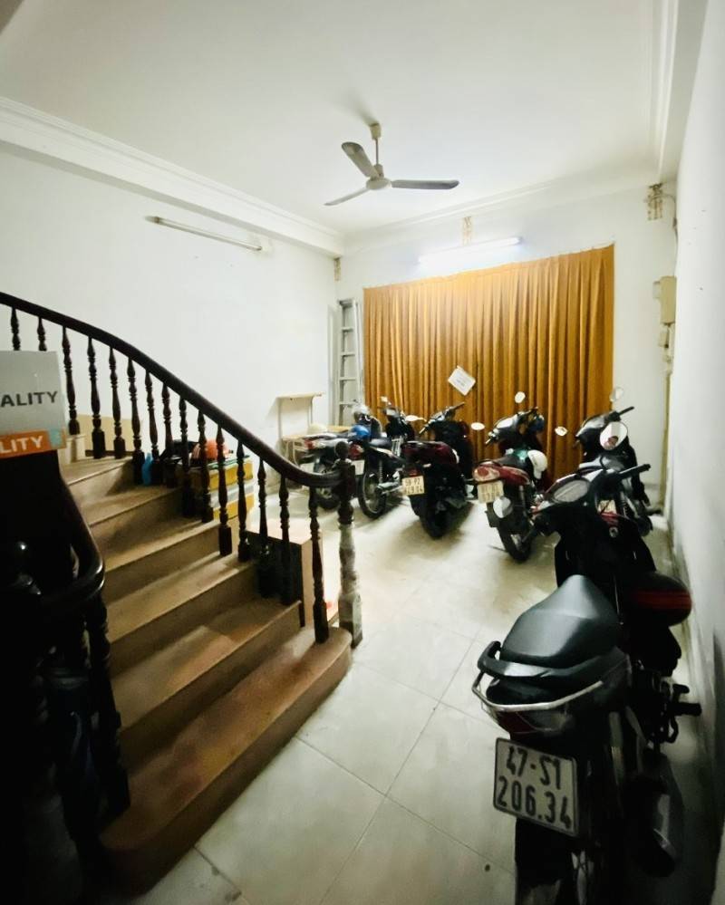 Giá ngộp, bán CHDV mặt tiền Chu Văn An, Bình Thạnh, 4.2x22m, 3 tầng, chỉ 17 tỷ