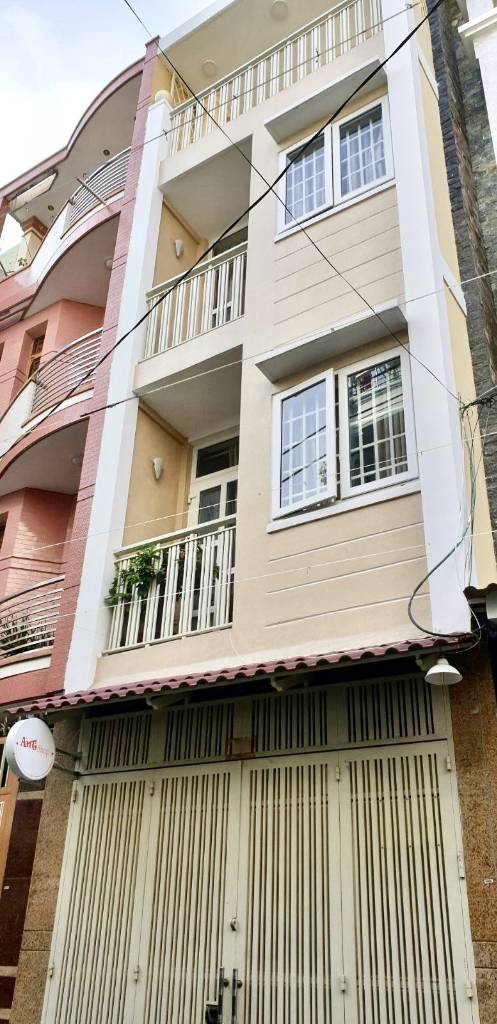 Bán nhà HXH Huỳnh Văn Bánh, Phú Nhuận, 45m2, 4 tầng, chỉ 10.9 tỷ