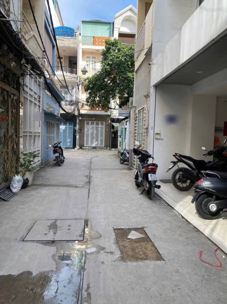 Hạ giá nhà HXH Huỳnh Văn Bánh, P.13, Phú Nhuận, 55m2, 4 tầng, chỉ 10.5 tỷ