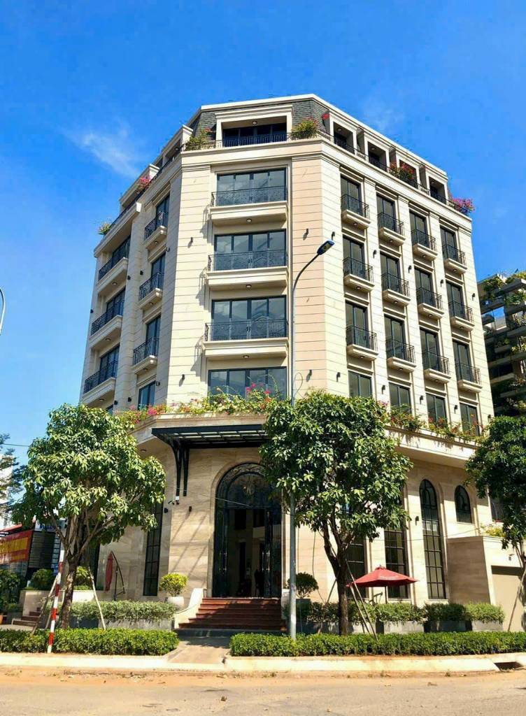 Bán nhà góc 2 mặt tiền Hoa Lan Phú Nhuận, DT 4 x 16m 4 tầng HĐT 60tr/th giá bán 26,5 tỷ