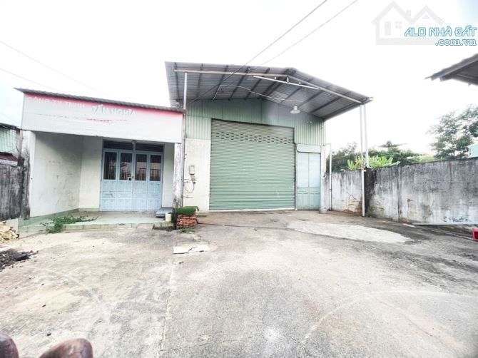 Nhà xưởng đường Võ Văn Bích - 417m2 - 14x30 - 300m2 thổ cư - xã Bình Mỹ - Củ Chi