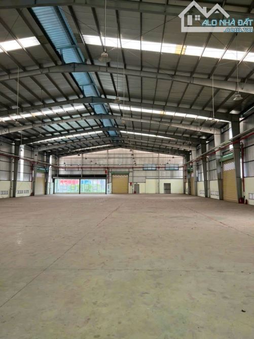 MTKD đường Quốc Lộ 1A gần ngã tư Gò Mây 17m * 95m ( nở hậu 25m ) chỉ 75 tỷ còn bớt