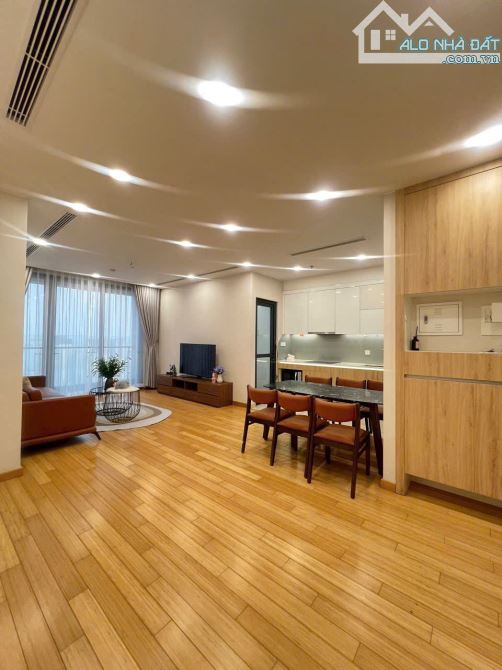 Giá tốt! The Zei Plaza Mỹ Đình 108m2 3pn +1 - 2vs 10,5 tỷ Tầng trung, full NT