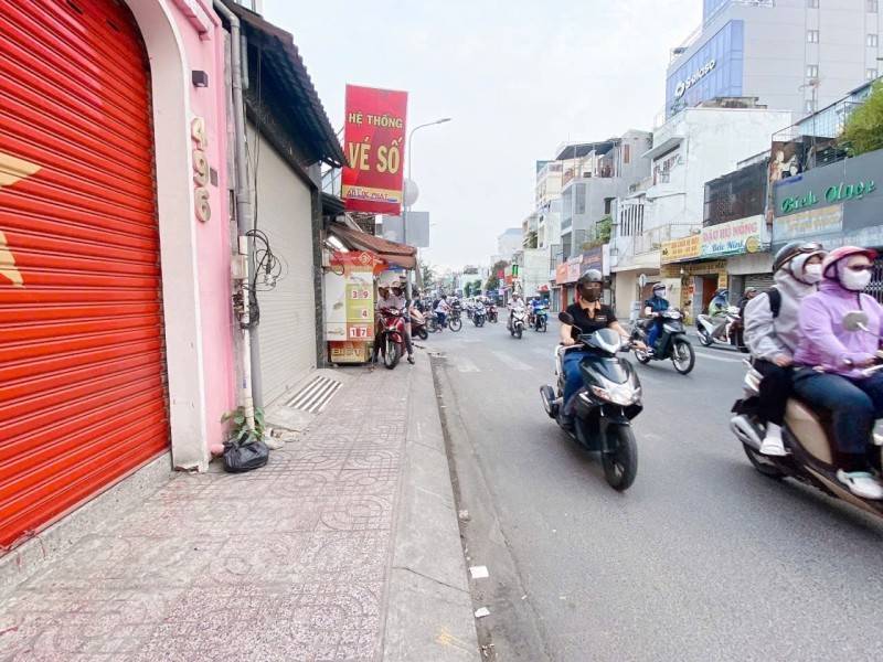 Bán nhà mặt tiền Nguyễn Kiệm, Phú Nhuận, 6x20m, 2 tầng, chỉ 15.5 tỷ