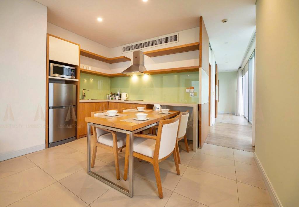 Bán căn hộ Fusion Suites Đà Nẵng, view biển Mỹ Khê 63m2 2 phòng ngủ giá 6.85 tỷ