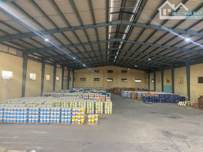 Bán hoặc cho thuê nhà kho, nhà xưởng 150m2 va 2000m2
