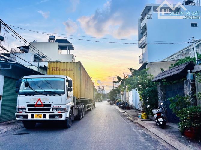 Nhà xưởng 7.5x23m, đường xe Cont Bà Điểm, Hocmon, hơn 6ty