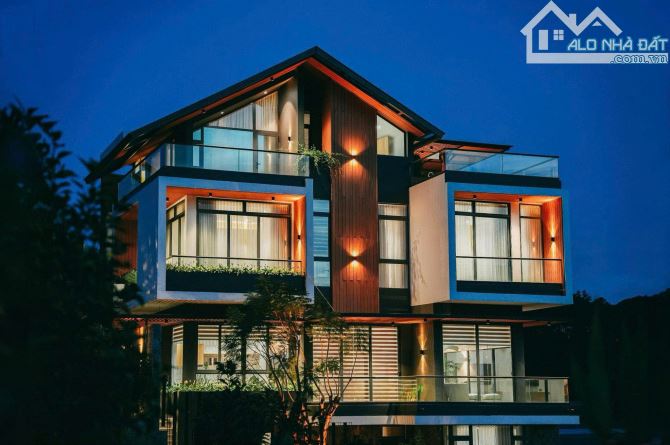 VILLA 2 MẶT TIỀN HẺM ÔTÔ VẠN THÀNH P5, CÓ VIEW PHONG CÁCH WABISABI 7PN 10WC HOÀN CÔNG 21TỶ
