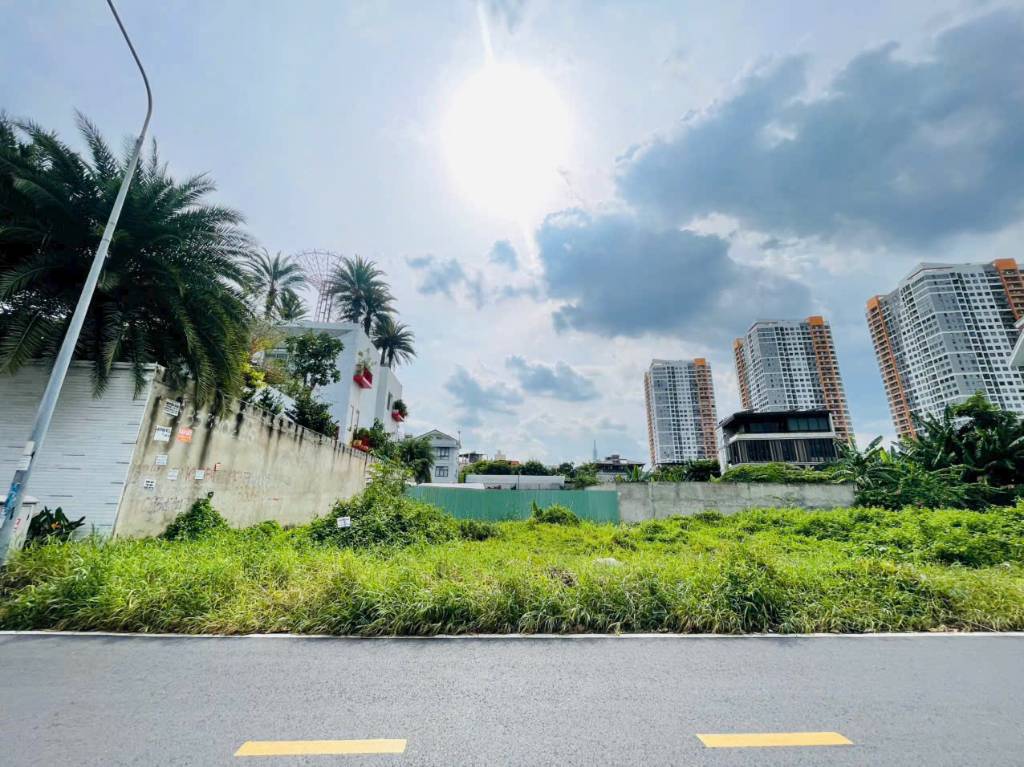 Bán lô đất Nguyễn Văn Hưởng, Thảo Điền Quận 2, 933m2 chỉ 199 tỷ, ngang mặt tiền 40m