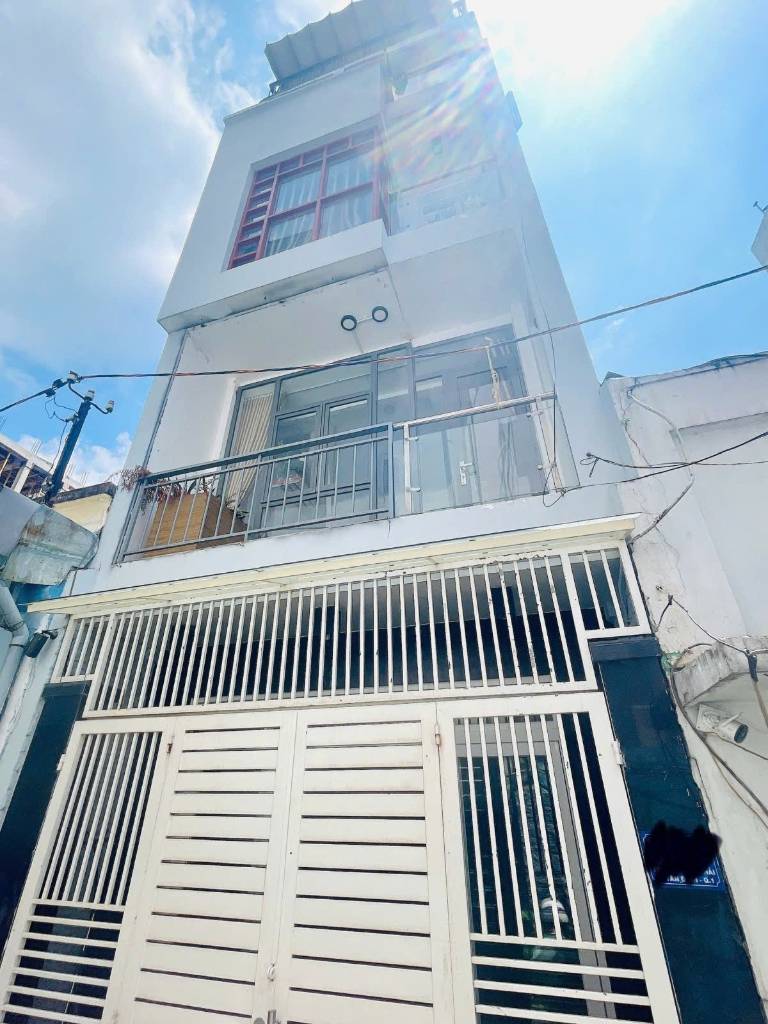 KHU VIP, BÁN NHÀ TRẦN QUANG KHẢI QUẬN 1, 4x11M 3.5 LẦU, HẺM RIÊNG 7 CĂN, CHỈ 12 TỶ TL