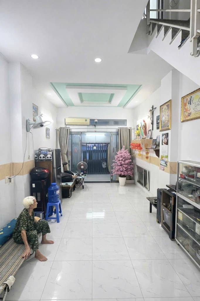BÁN NHÀ HẺM BA GÁC TỈNH LỘ 10, NGAY TÊN LỬA BÌNH TÂN, GIÁ CHỈ 3.9 TỶ