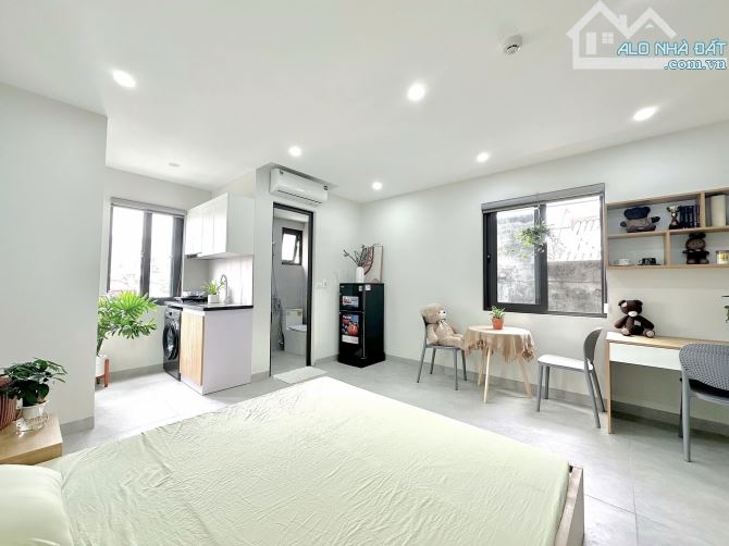 Siêu đẹp Tòa CCMN Khâm Thiên, Đống Đa 65m2x8T thang máy 18P máy giặt riêng thu 1.2 tỷ