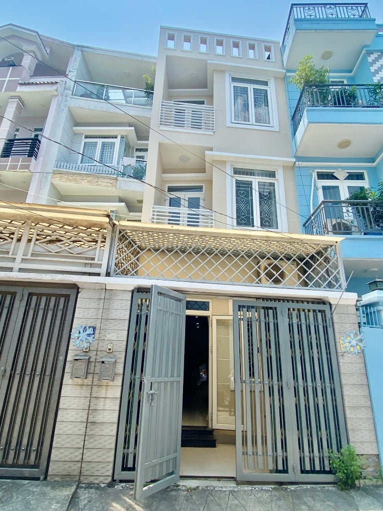 BÁN NHÀ HẺM XE HƠI BÌNH TRƯNG TÂY, QUẬN 2, 3 TẦNG 52M2, NHÀ ĐẸP Ở NGAY, GIÁ CHỈ 7.6 TỶ