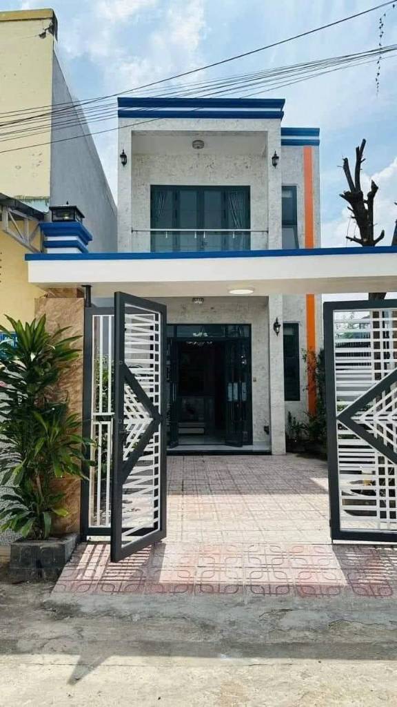 Bán gấp căn nhà Đường Tạ Quang Bửu, ngay bến xe Quận 8, 1 lầu, dt 5x15m , giá từ 970 triệu